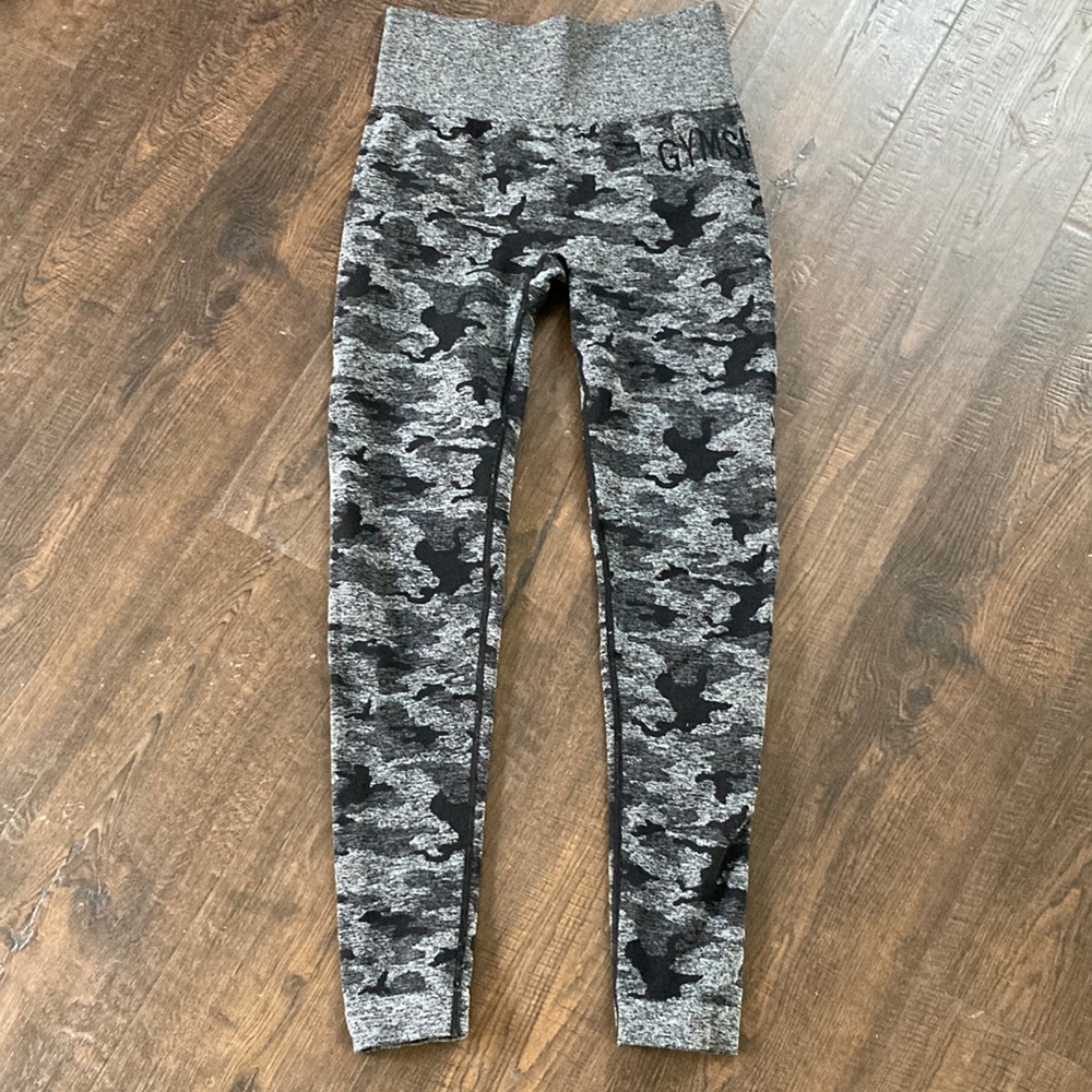 GYMSHARK LEGGINGS